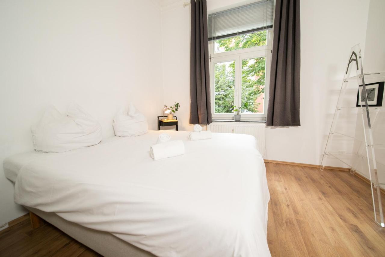 White 60 Qm Apartment - Zentral - Balkon - Messe Dusseldorf Exterior photo